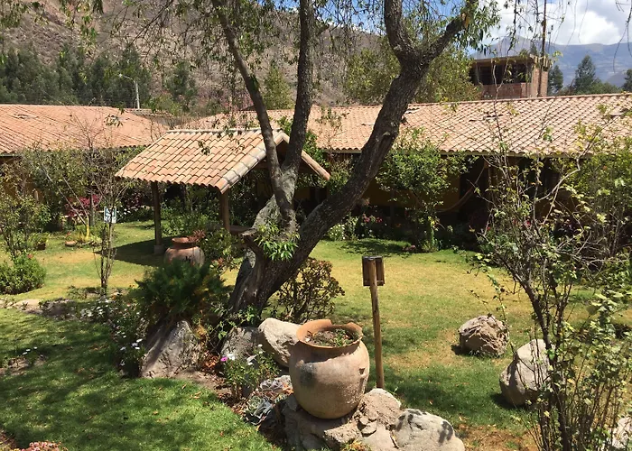 Andean Wings Valley Hotel