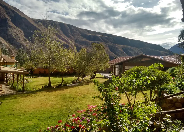 Andean Wings Valley Urubamba